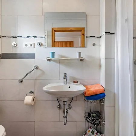 Grenznah Garten Ruhig アパート *