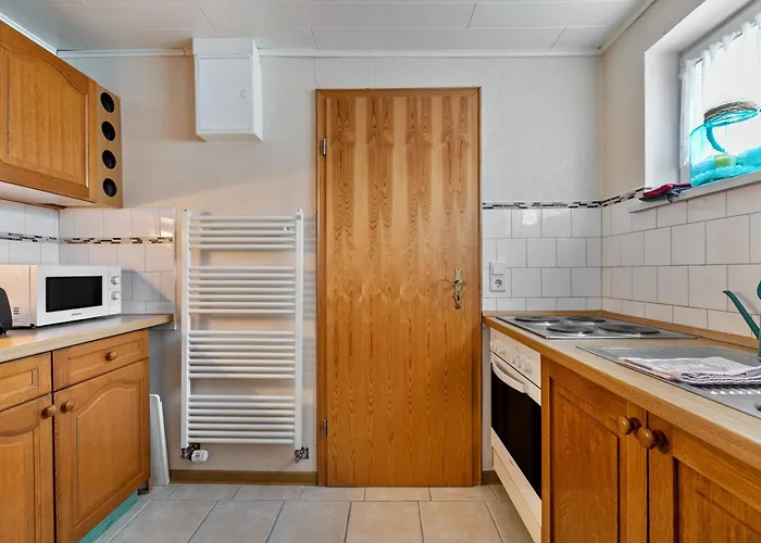 Apartment Grenznah Garten Ruhig